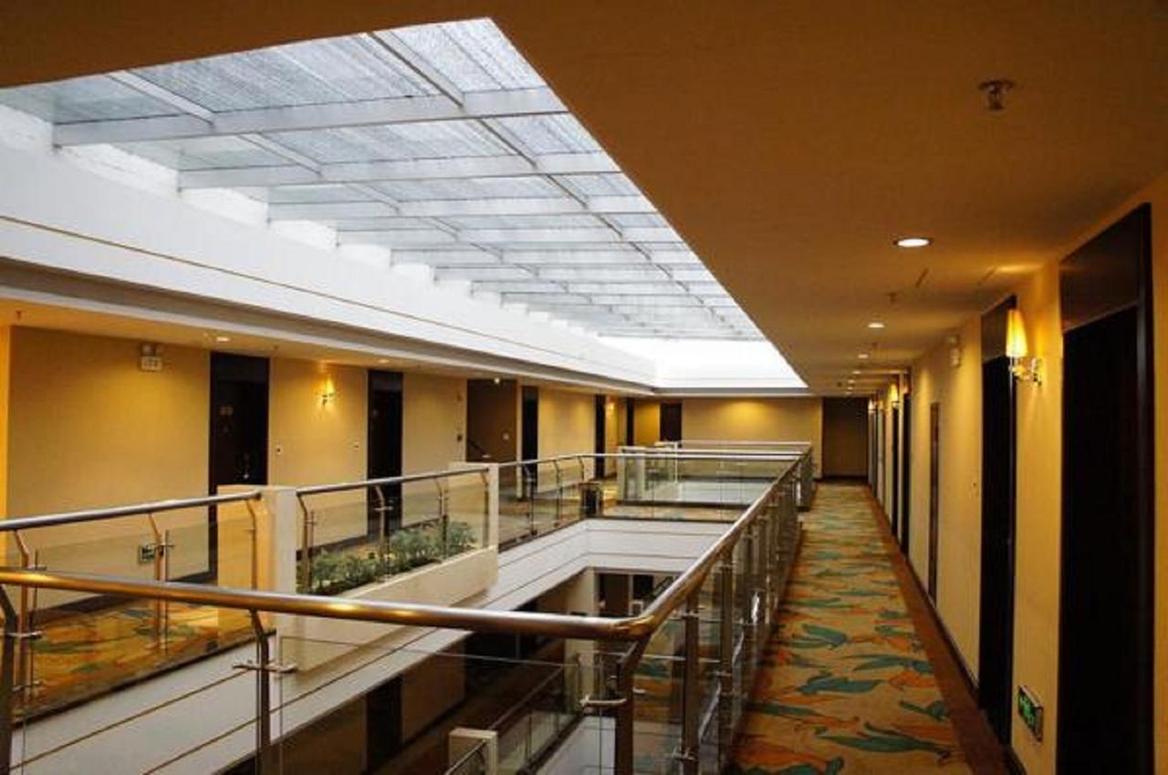 Golden Dragonball Hotel Kujlin Kültér fotó
